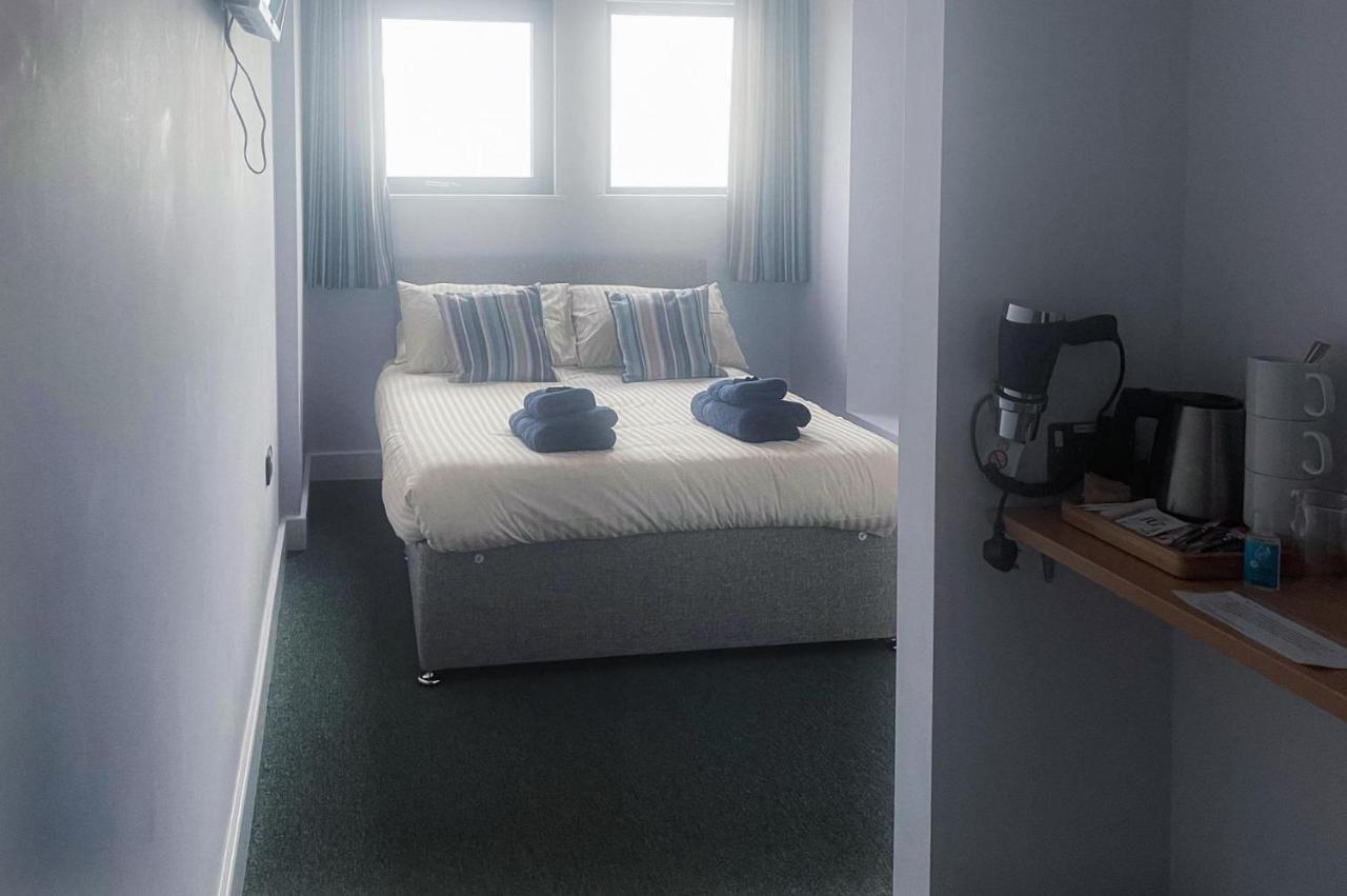 No 2 Ocean Cabins - Saundersfoot Harbour - Saundersfoot Extérieur photo